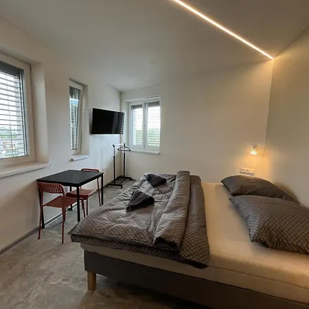 Genius - Adults Only Apartmán